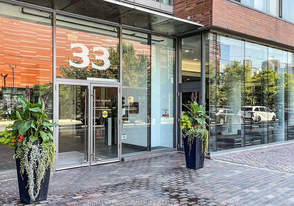 33-mill-street-toronto-ontario-c12400814