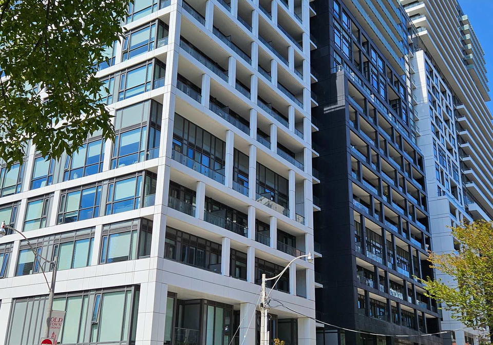 60-princess-street-toronto-ontario-c12400920
