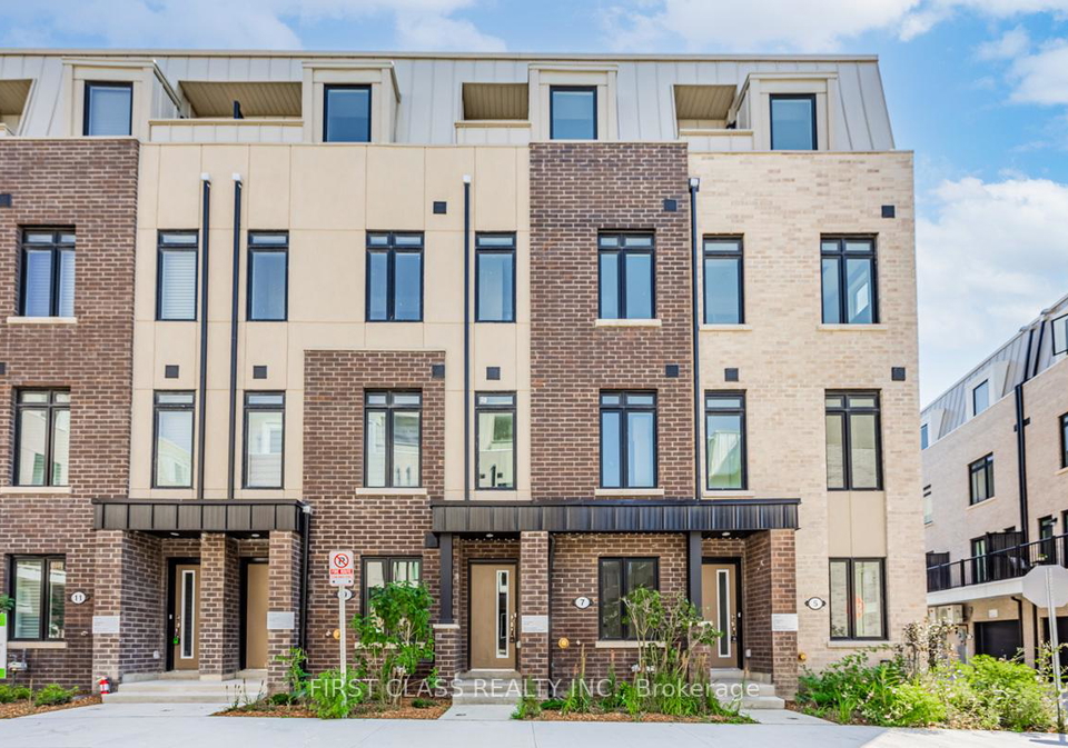 7-spruce-pines-crescent-north-york-ontario-c12401163