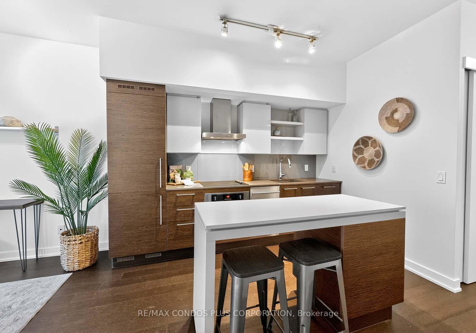 1030-king-street-w-toronto-ontario-c12401282