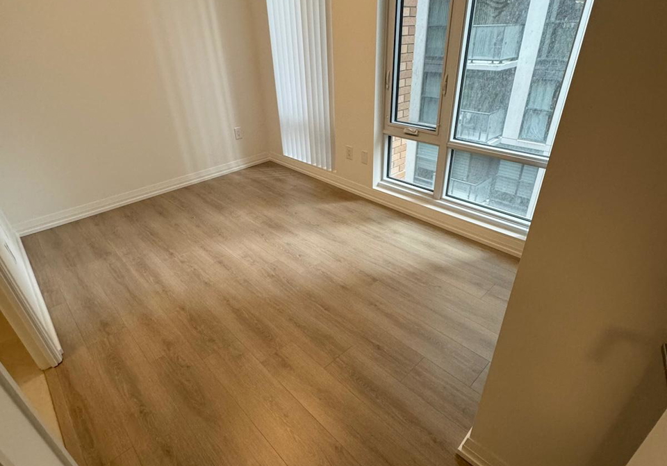 8-widmer-street-toronto-ontario-c12401300