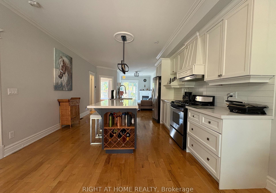 32-rusholme-park-crescent-toronto-ontario-c12401363