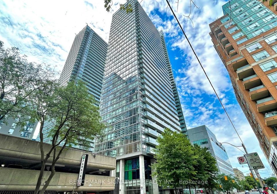 37-grosvenor-street-toronto-ontario-c12401480