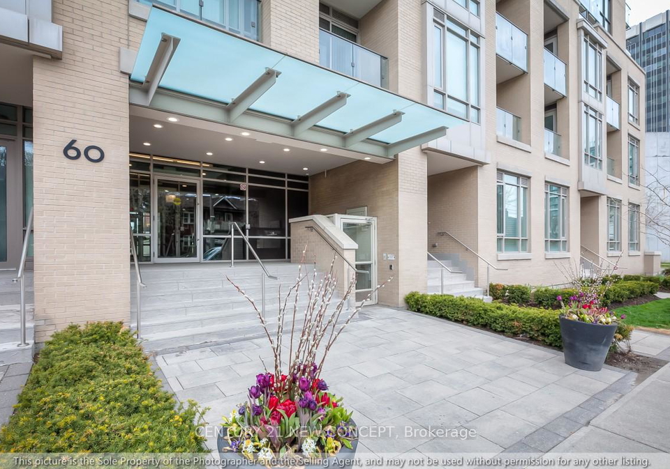 60-berwick-avenue-toronto-ontario-c12401511
