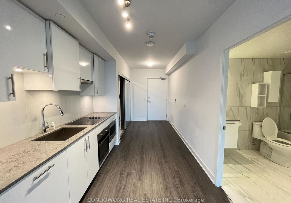 99-broadway-avenue-toronto-ontario-c12401540