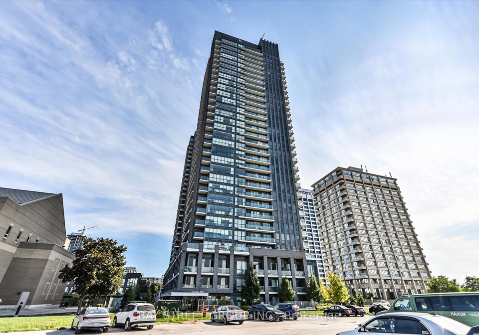 6-sonic-way-east-york-ontario-c12401711