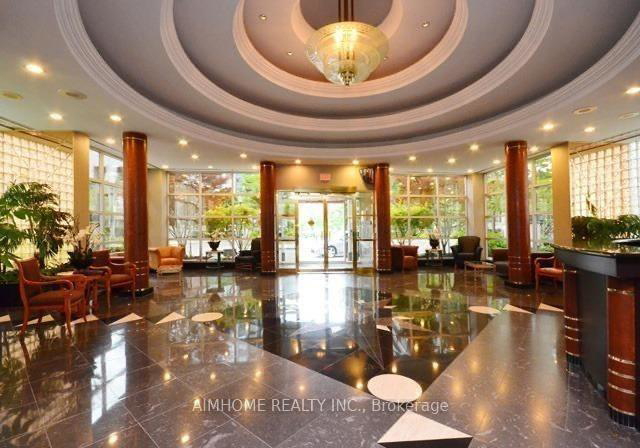 28-hollywood-avenue-north-york-ontario-c12402033