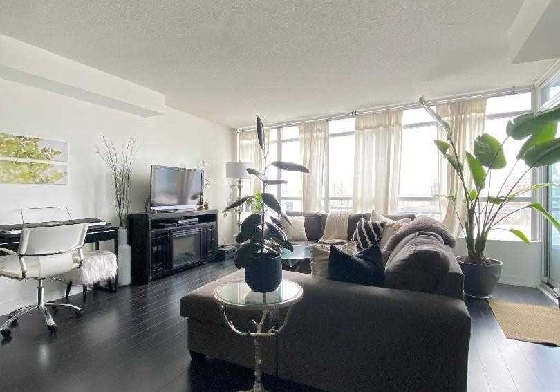 10-capreol-court-toronto-ontario-c12402198