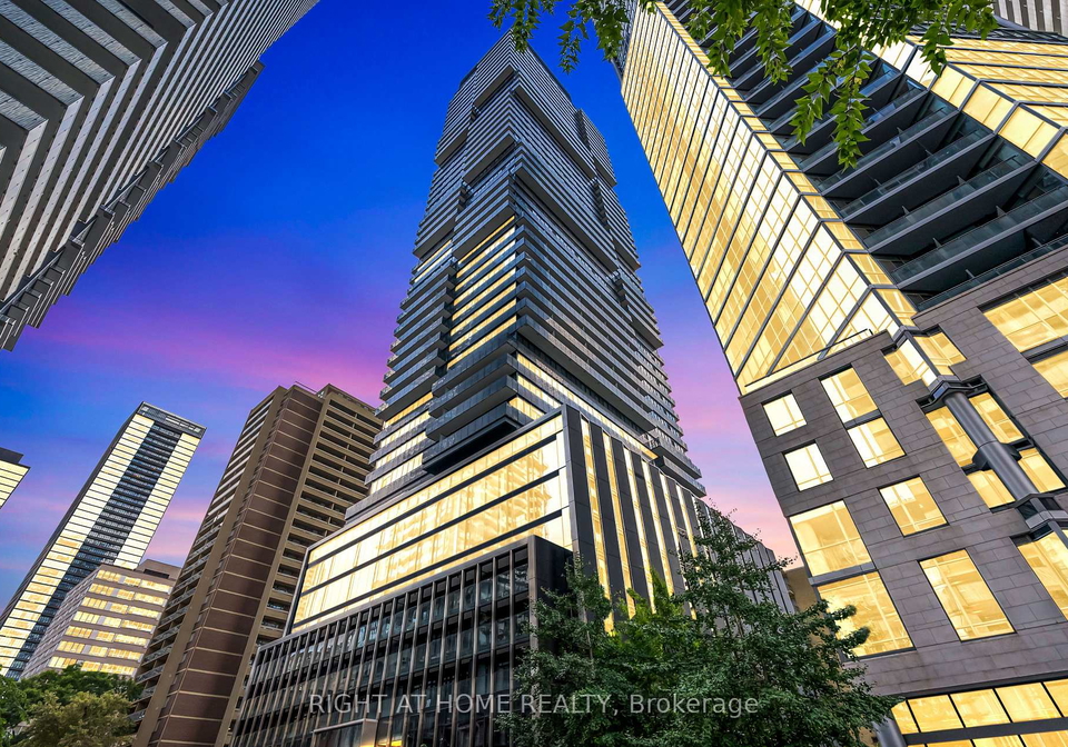 55-charles-street-e-toronto-ontario-c12402282