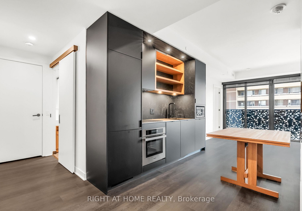 55-charles-street-e-toronto-ontario-c12402282