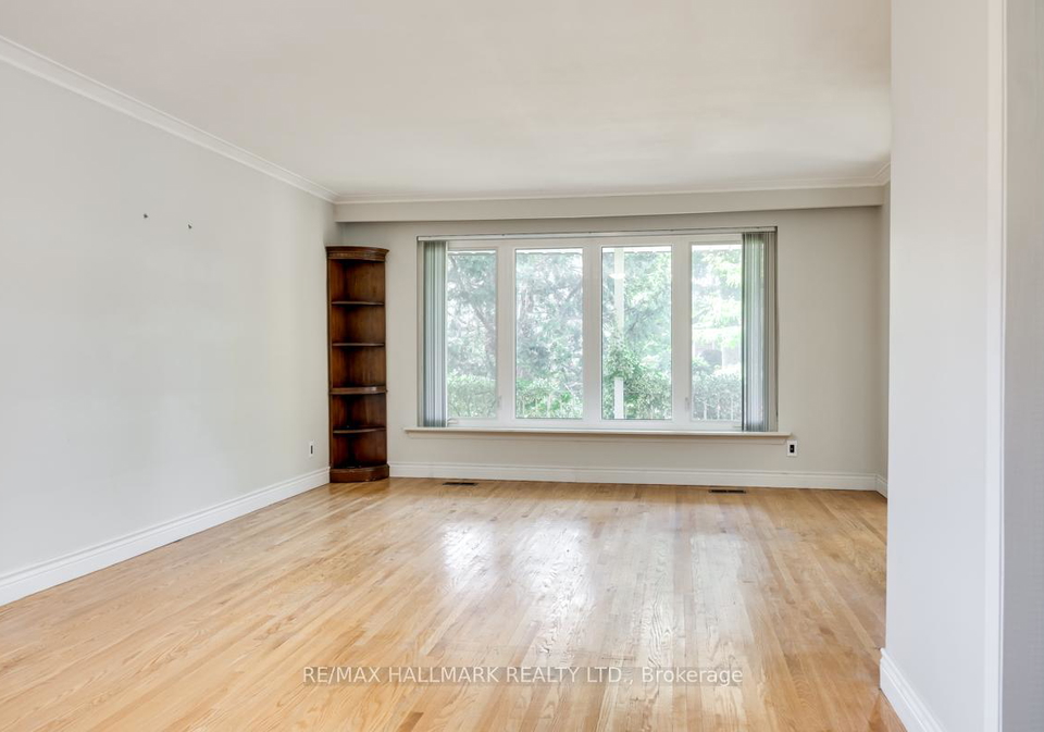 30-silkwood-crescent-north-york-ontario-c12402333