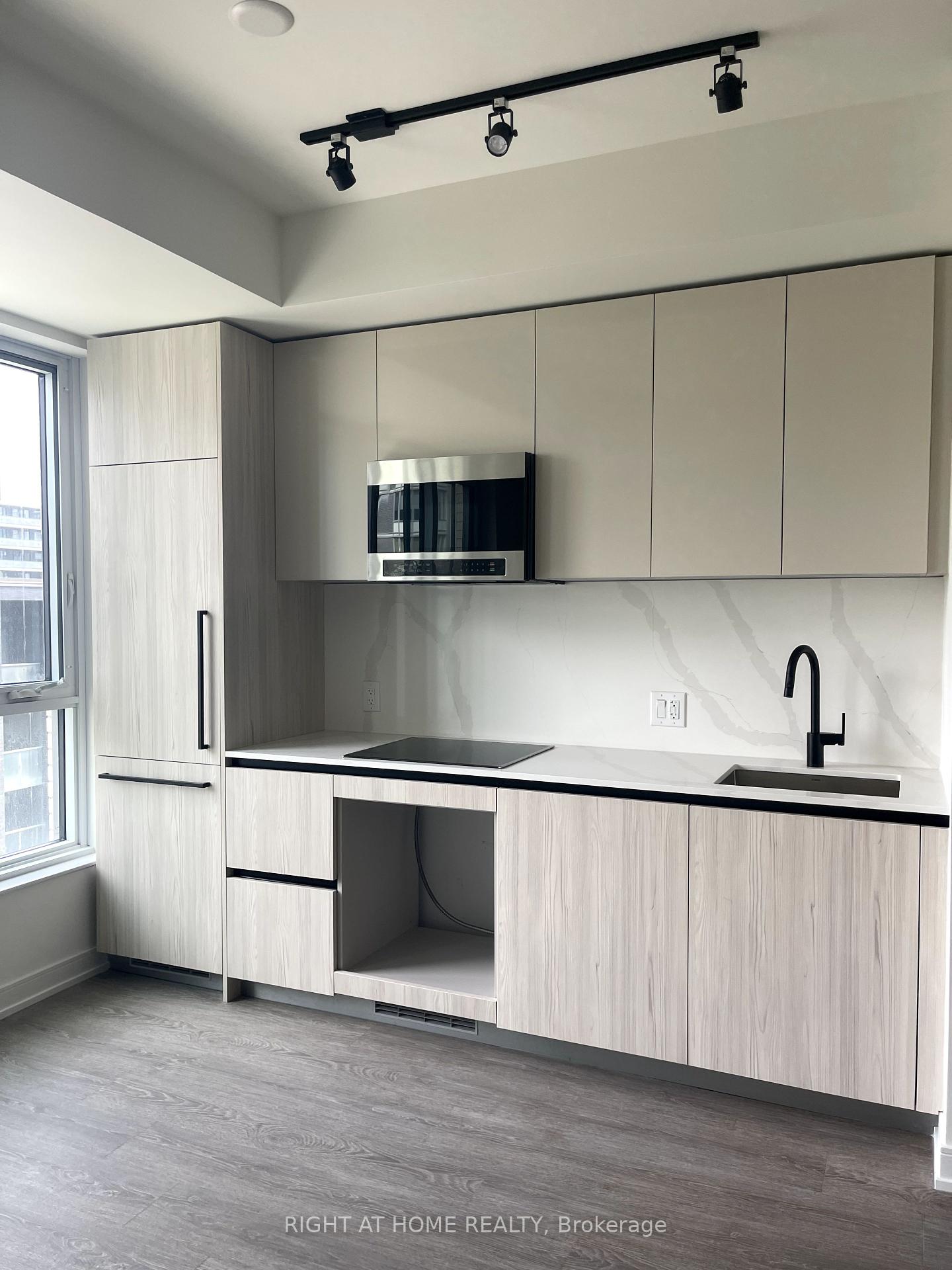 425-front-street-e-toronto-ontario-c12402489