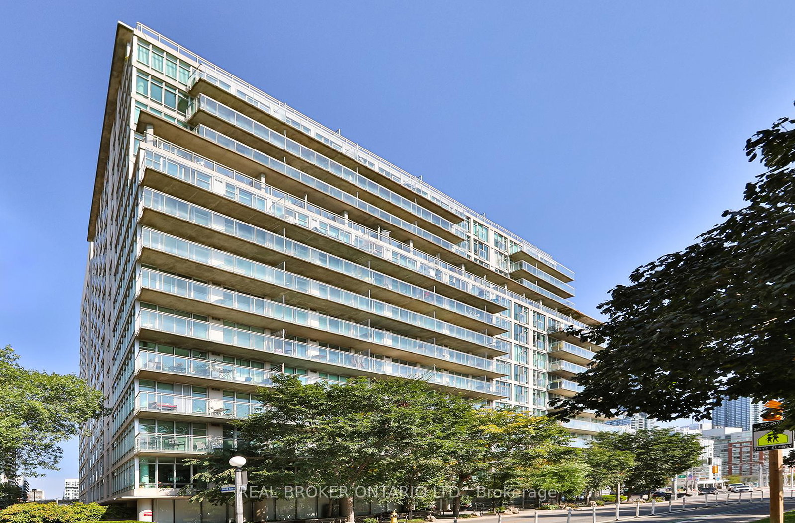 650-queens-quay-w-toronto-ontario-c12402565