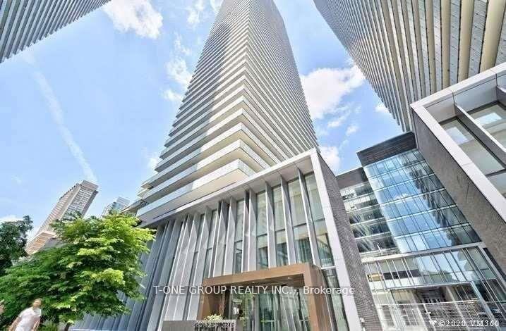 42-charles-street-e-toronto-ontario-c12402597