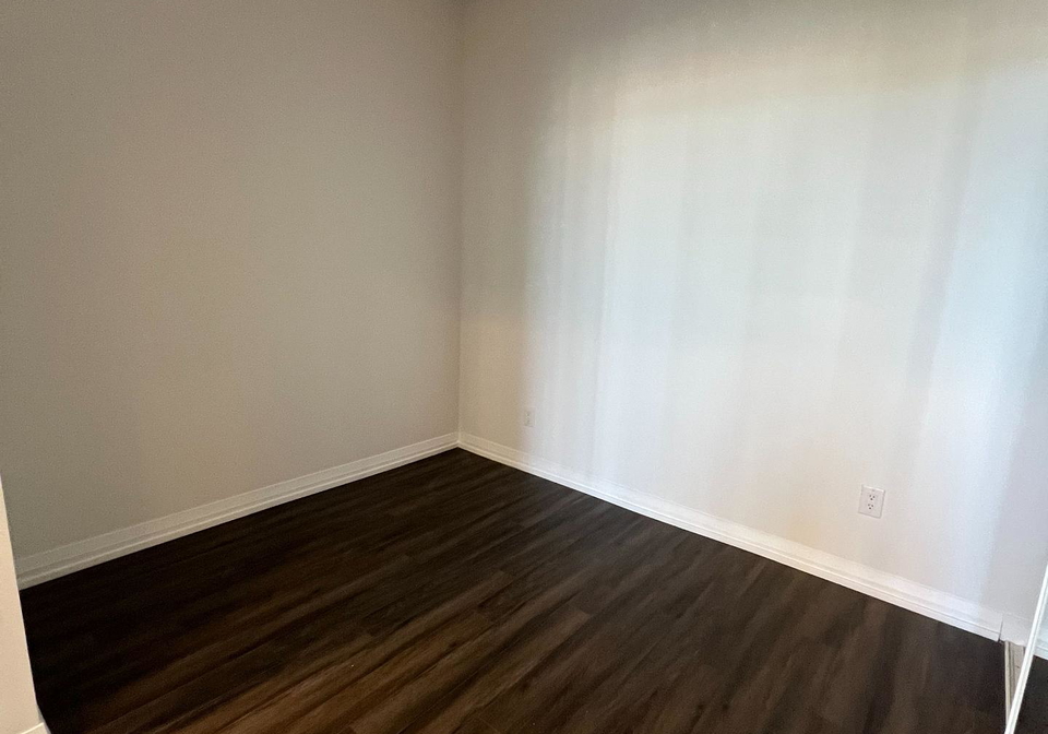 75-canterbury-place-toronto-ontario-c12402598
