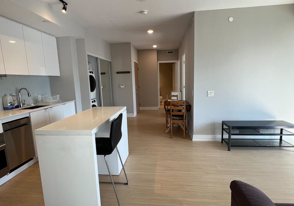 7-grenville-street-toronto-ontario-c12402993