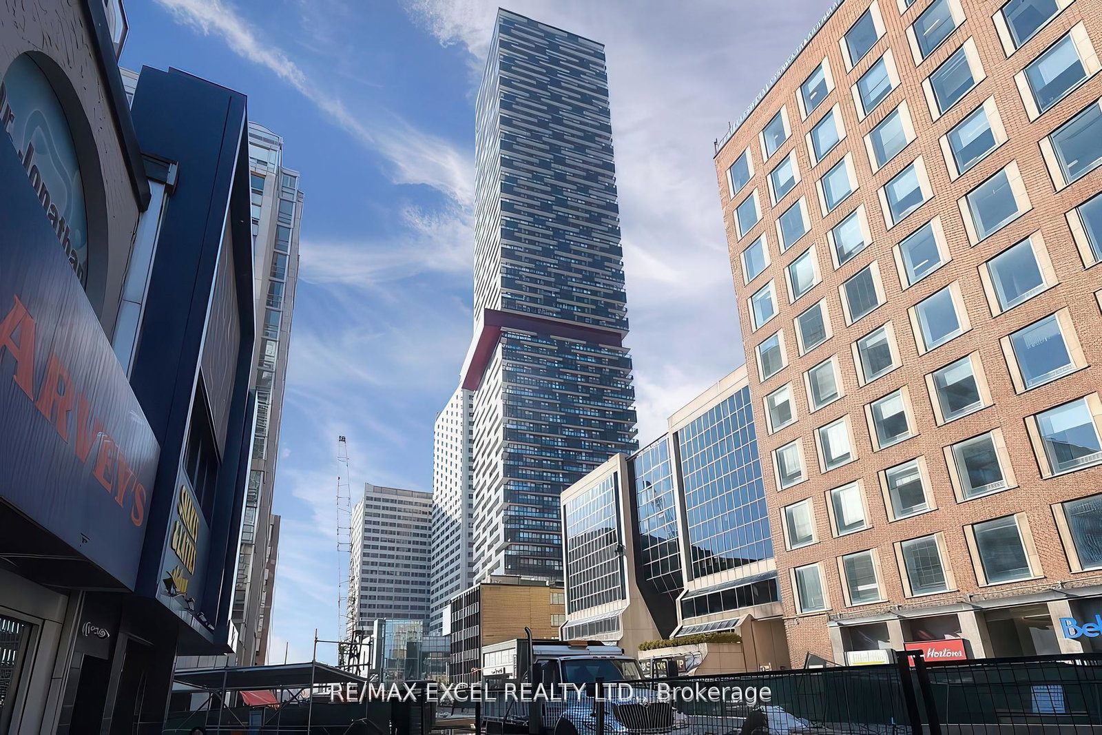 8-eglinton-avenue-e-toronto-ontario-c12403014