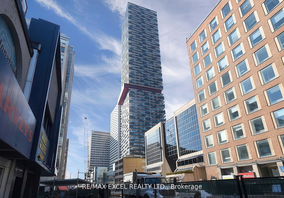 8-eglinton-avenue-e-toronto-ontario-c12403014