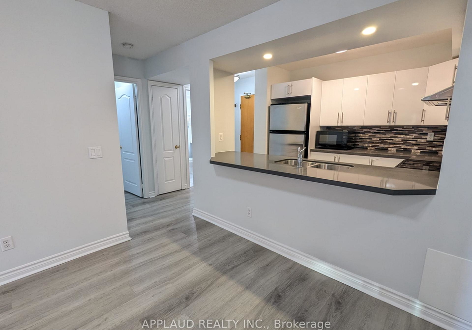 5-rosehill-avenue-toronto-ontario-c12403190