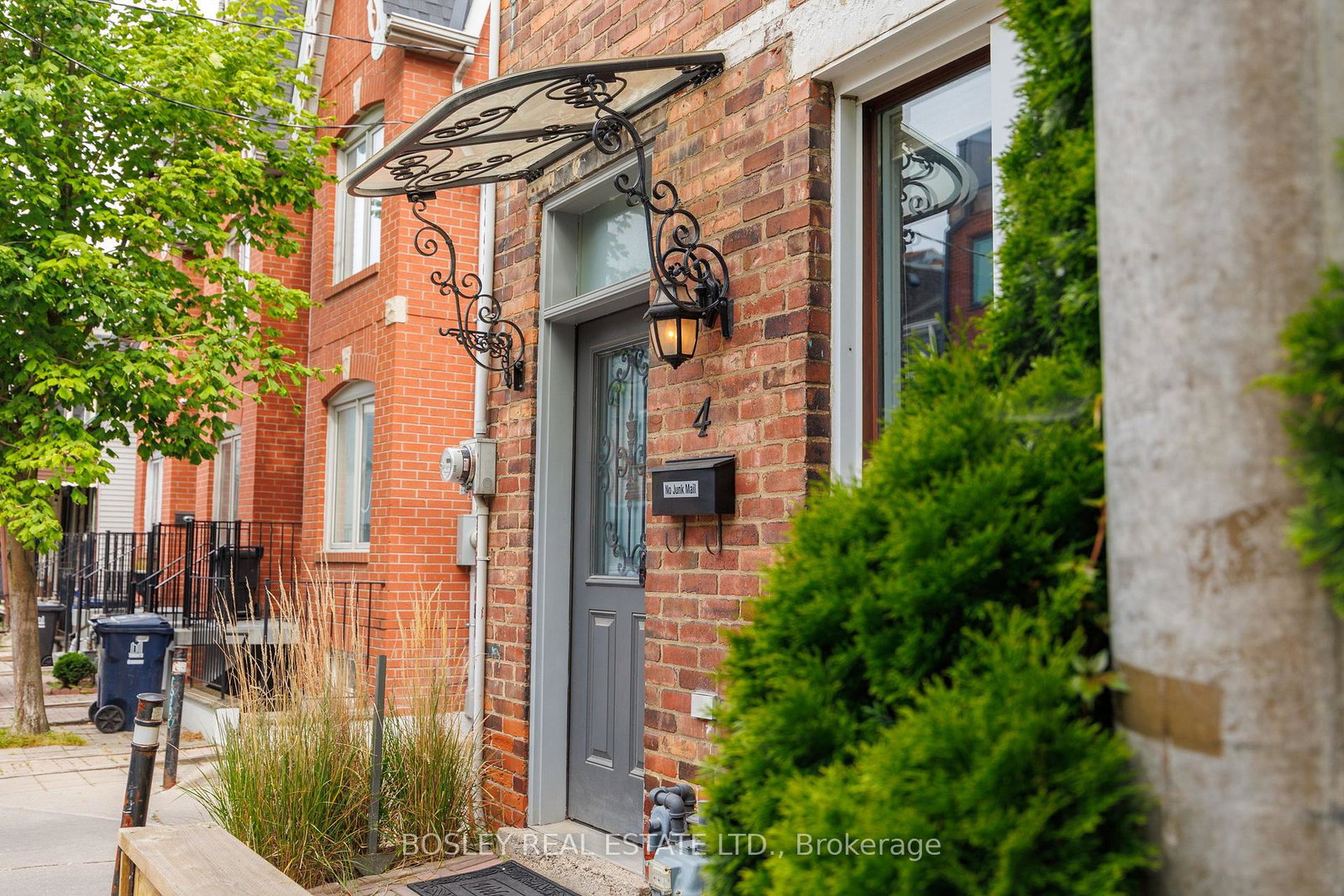 4-whitaker-avenue-toronto-ontario-c12403251
