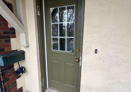 88-lanark-avenue-toronto-ontario-c12403273