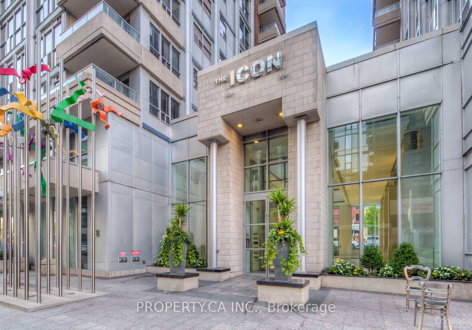 250-wellington-street-w-toronto-ontario-c12403286