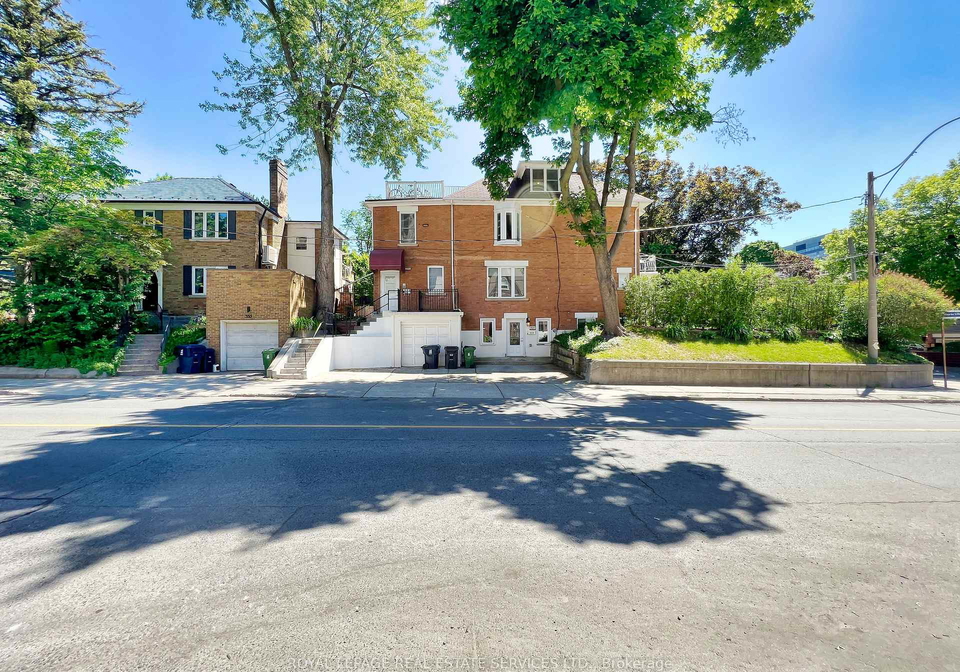 18-shorncliffe-avenue-toronto-ontario-c12403368