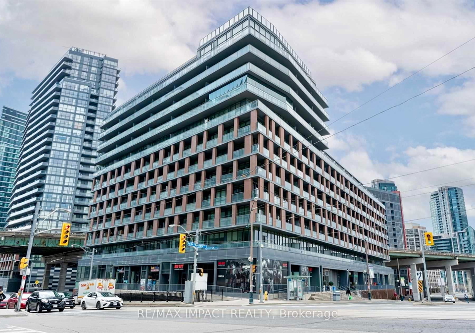169-fort-york-boulevard-toronto-ontario-c12403464