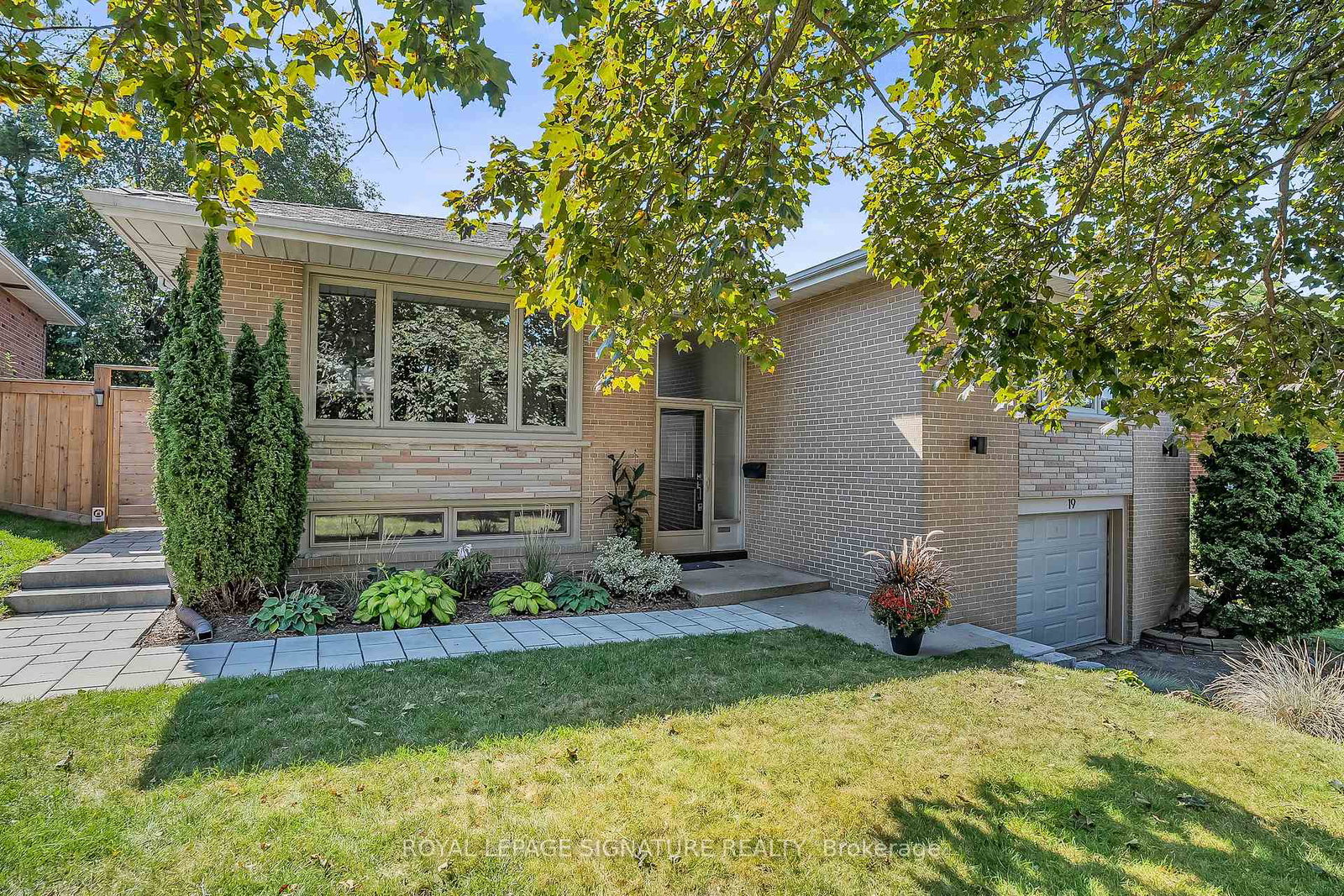 19-caronport-crescent-north-york-ontario-c12403520