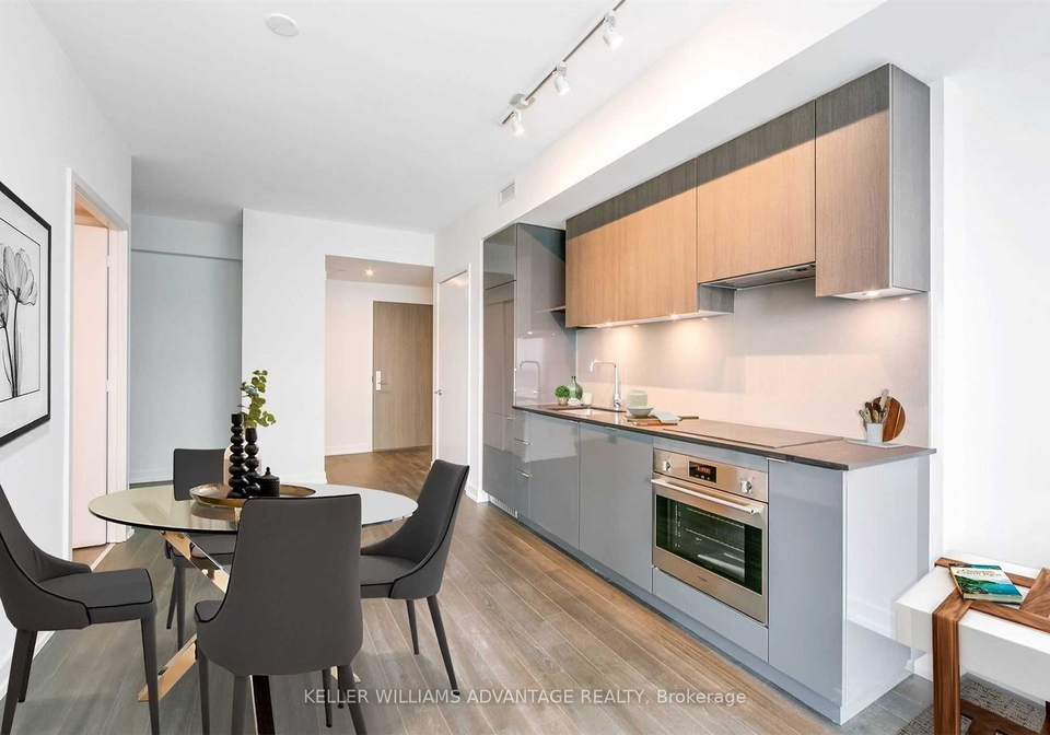 161-roehampton-avenue-toronto-ontario-c12403568