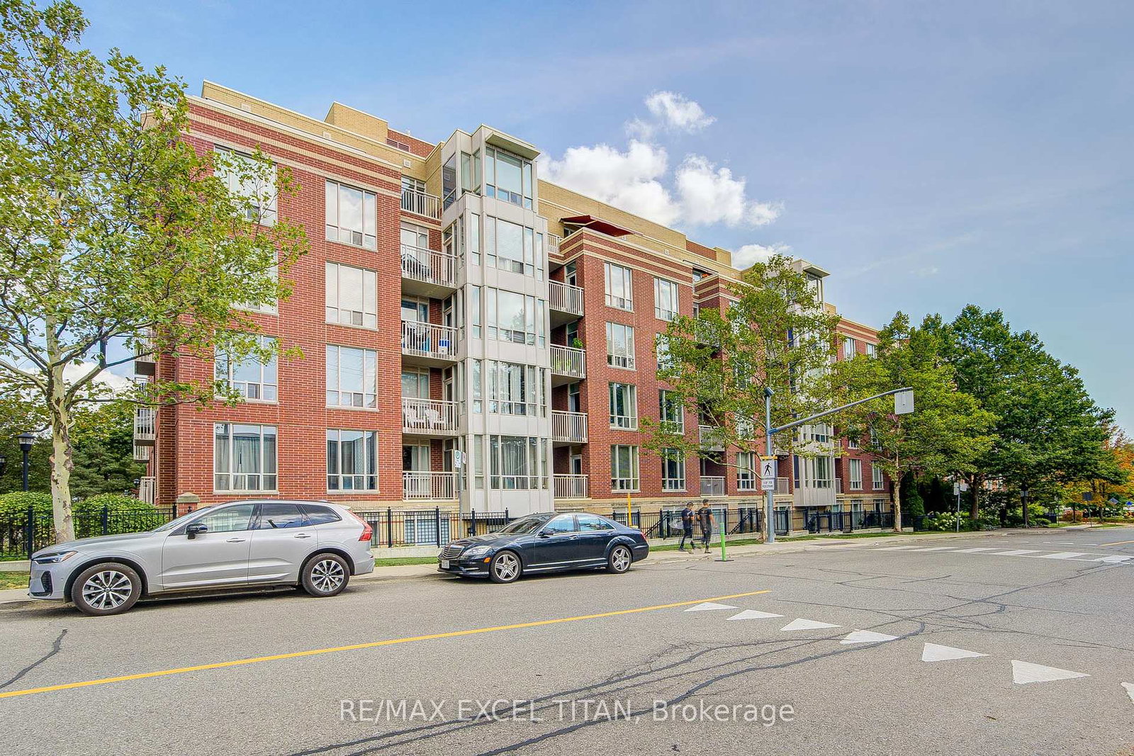 455-rosewell-avenue-toronto-ontario-c12403659