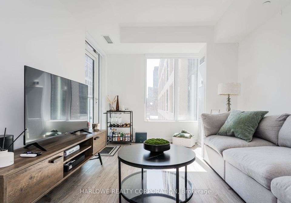 543-richmond-street-w-toronto-ontario-c12403981