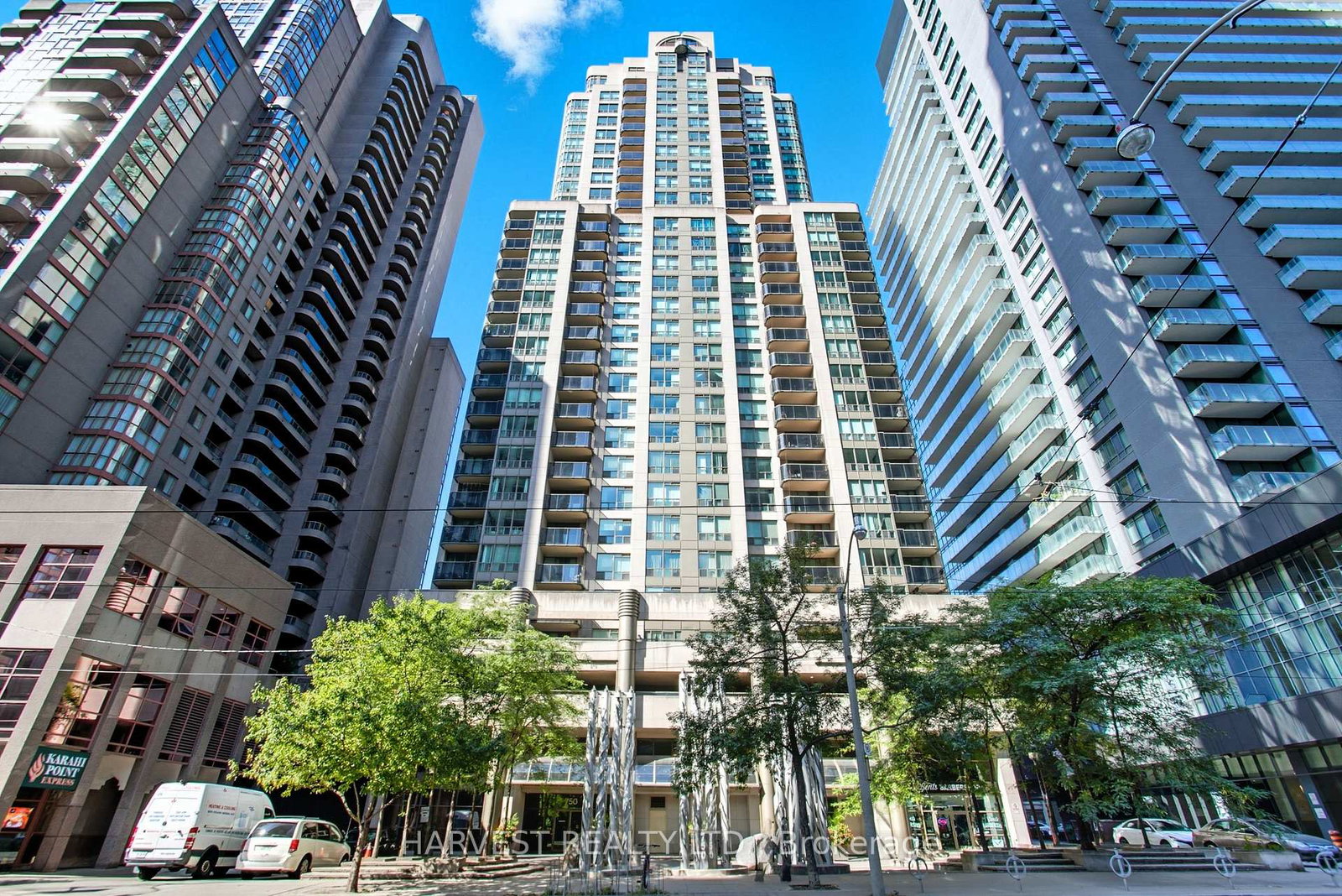 750-bay-street-toronto-ontario-c12404059