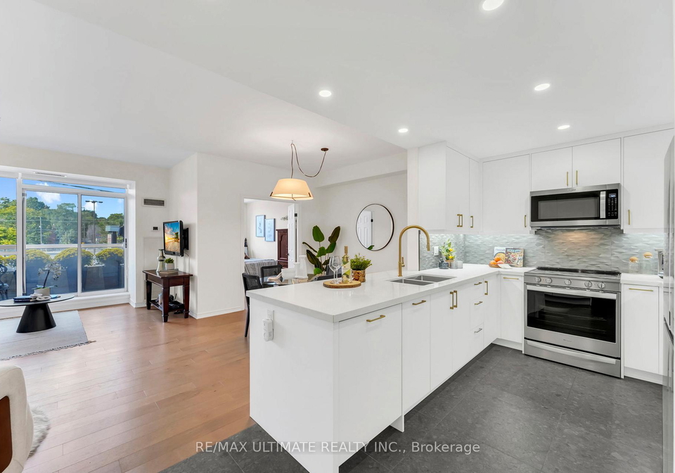 1750-bayview-avenue-toronto-ontario-c12404219