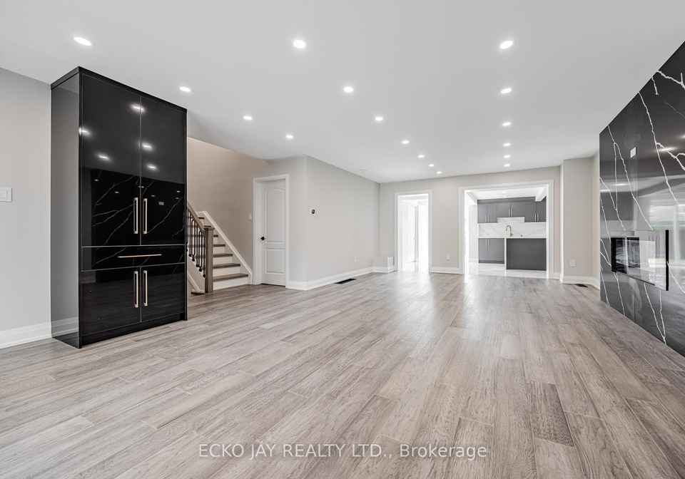32-hirondelle-place-north-york-ontario-c12404251