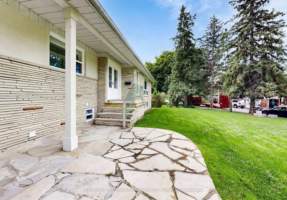 11-tetbury-crescent-north-york-ontario-c12404296