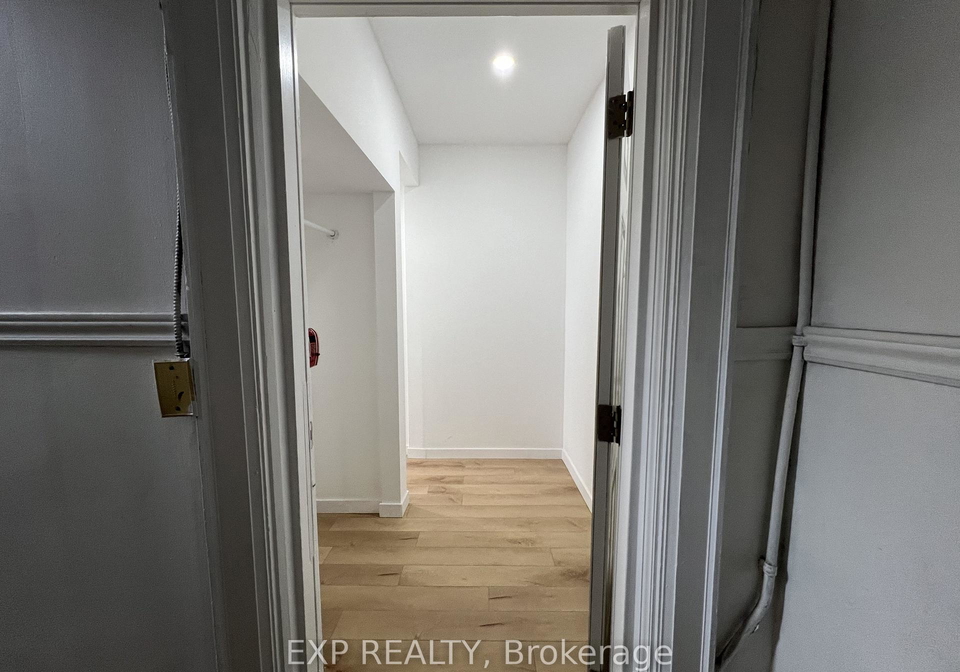 100-greensides-avenue-toronto-ontario-c12404389