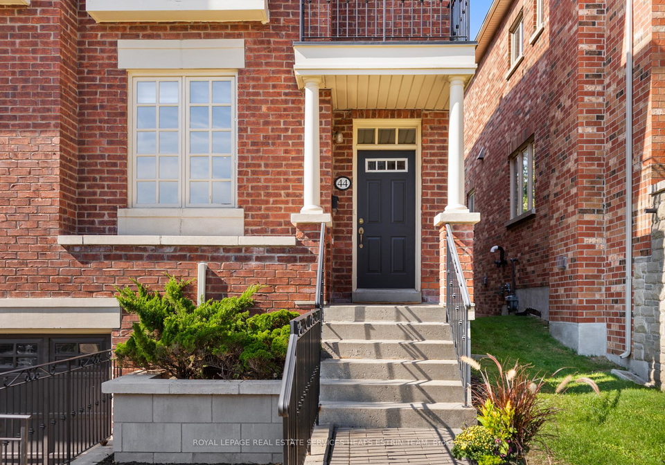 44-true-davidson-drive-east-york-ontario-c12404780
