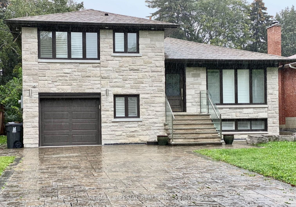 14-arrowstook-road-north-york-ontario-c12404876