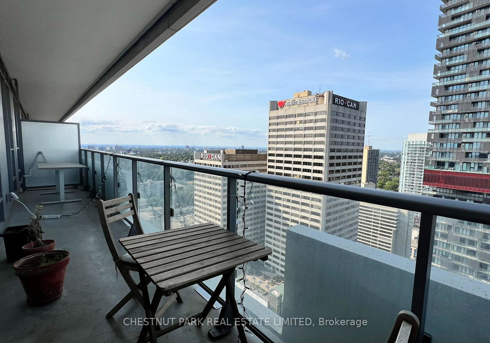 2221-yonge-street-toronto-ontario-c12404973