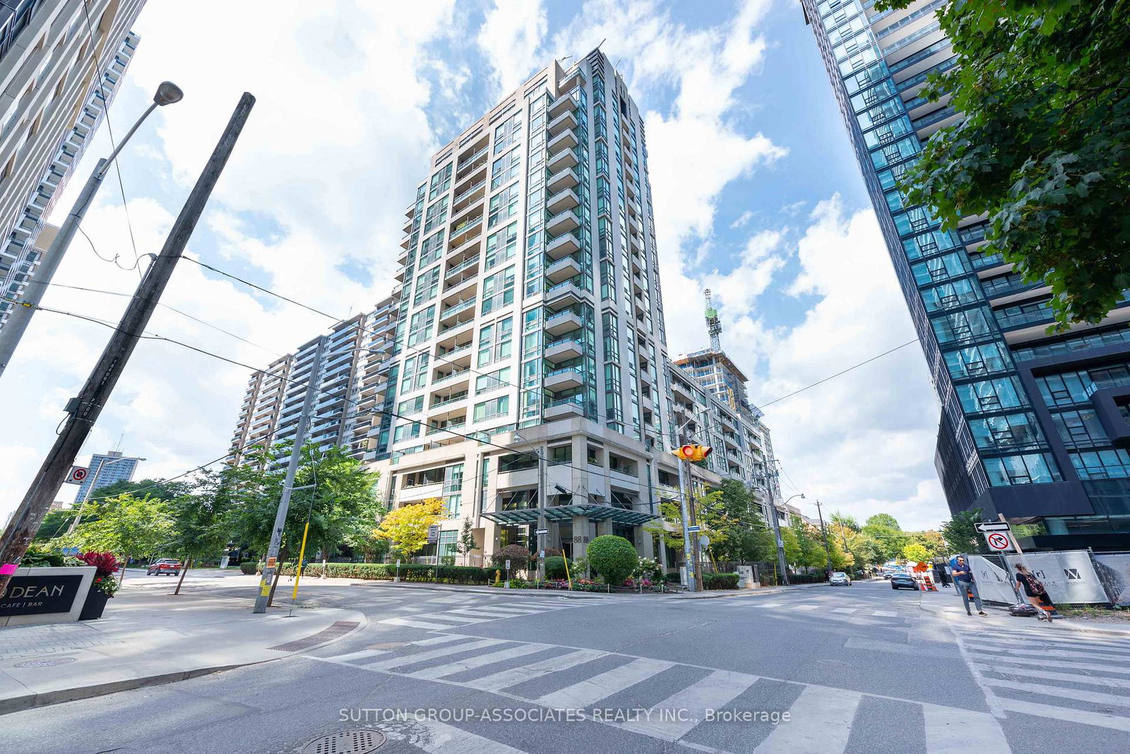 88-broadway-avenue-toronto-ontario-c12405013