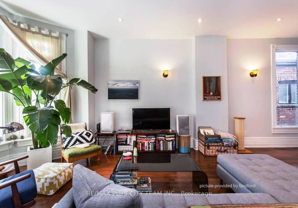 52-churchill-avenue-toronto-ontario-c12405030