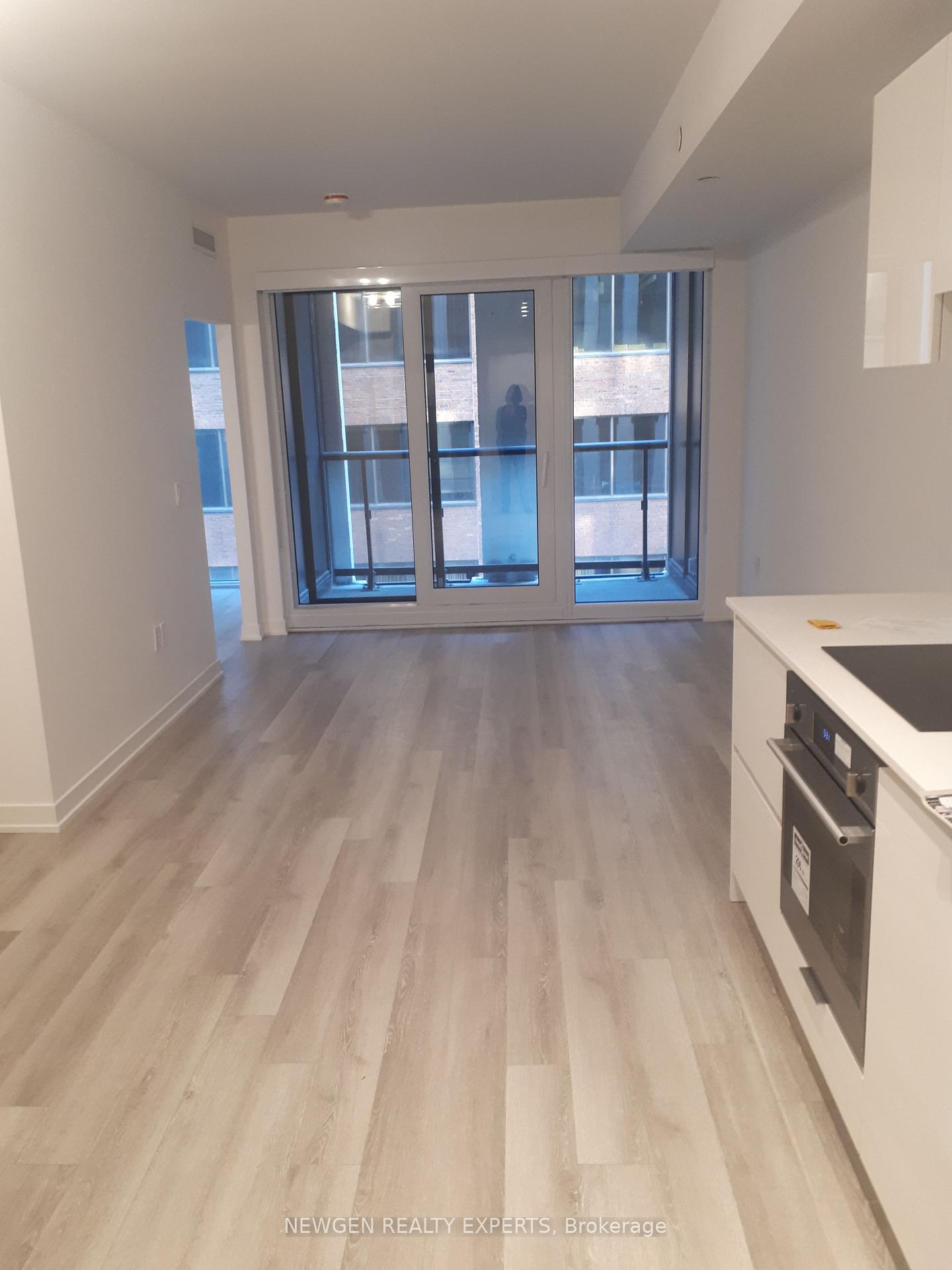 121-st-patrick-street-toronto-ontario-c12405063