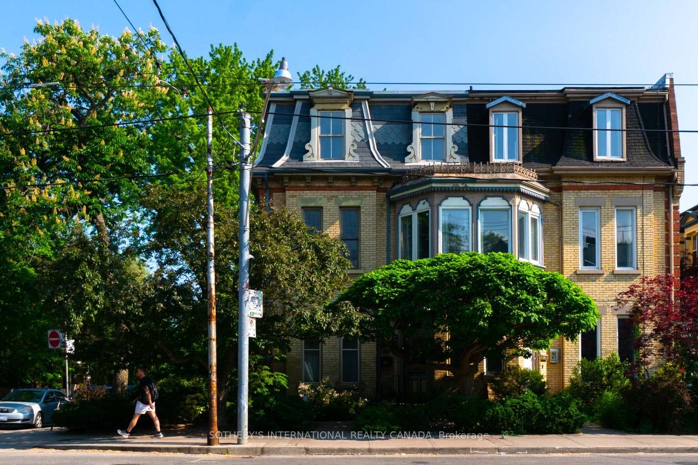 215217-carlton-street-toronto-ontario-c12405280
