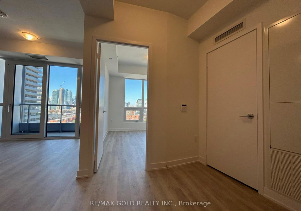 15-richardson-street-toronto-ontario-c12405396