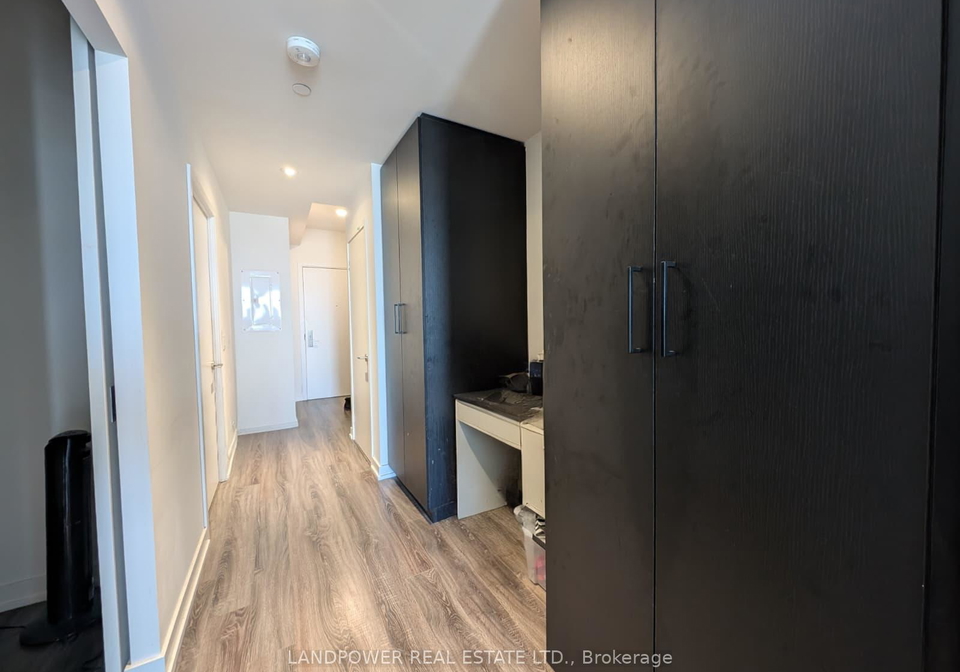 20-edward-street-toronto-ontario-c12405566