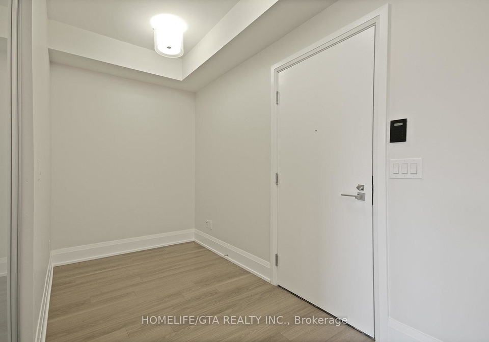 120-harrison-garden-boulevard-north-york-ontario-c12405689