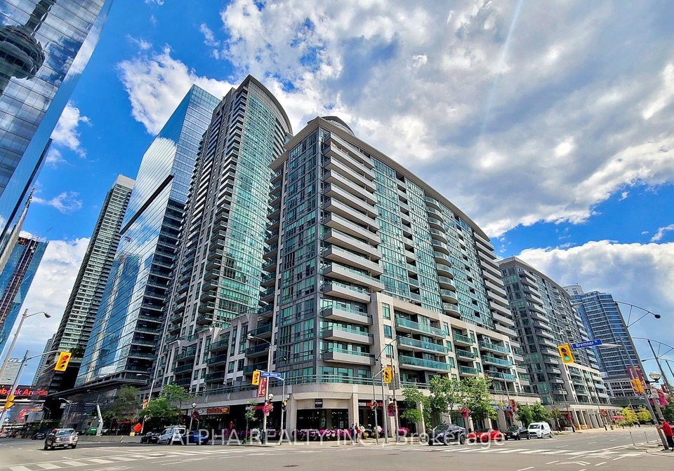 51-lower-simcoe-street-toronto-ontario-c12405692