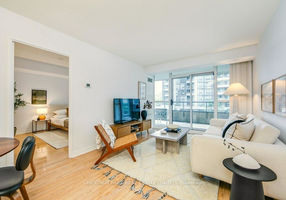 23-hollywood-avenue-north-york-ontario-c12405736
