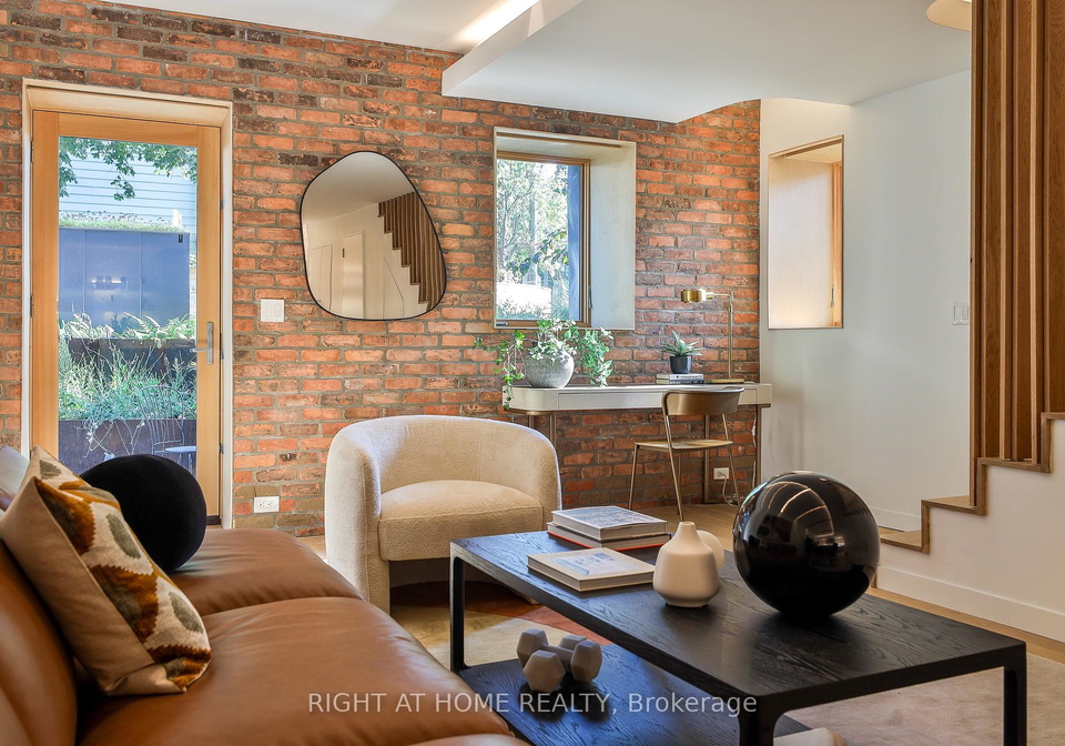 225-brunswick-avenue-toronto-ontario-c12405763